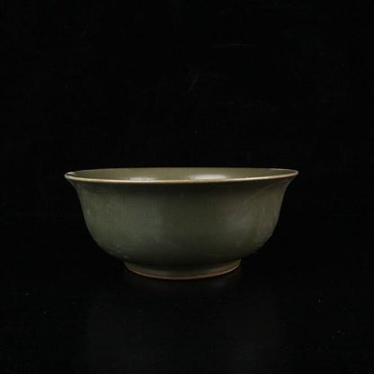 Chinese Old Porcelain yellow tea Glazed Bowl