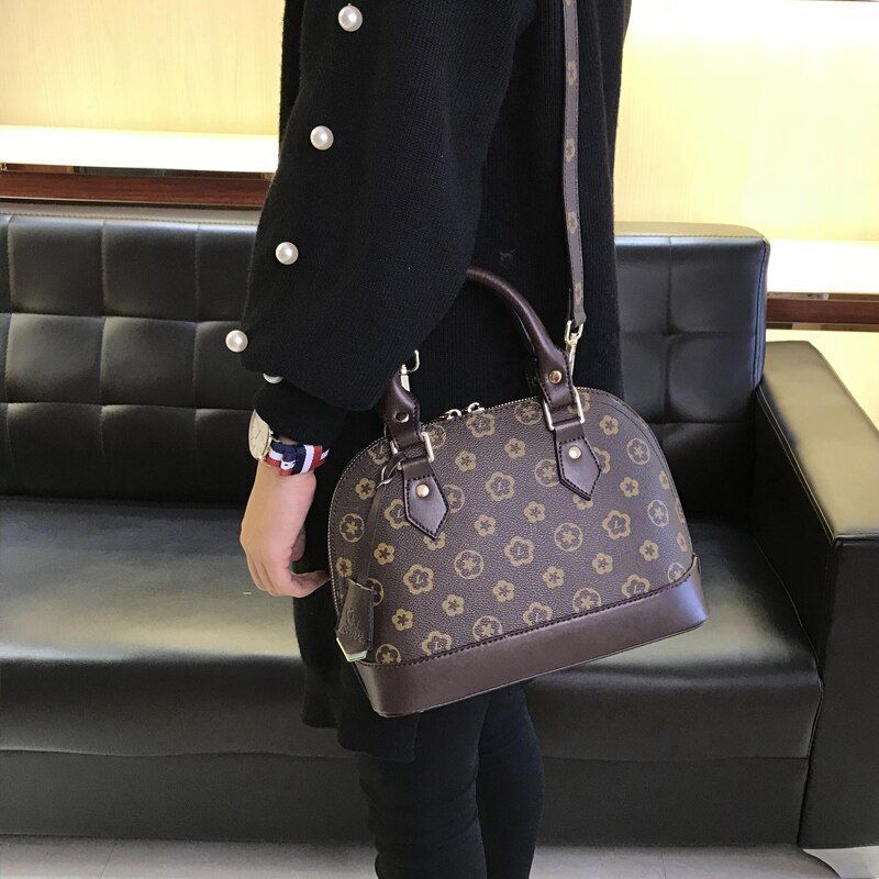 Luxury Bag Shell Shape Zipper Handbag Purse Fashionable Pillow Messenger Bags