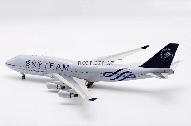 for ALBATROS China Airlines for Boeing 747-400 B-18211 SkyTeam 1:200 plane Model