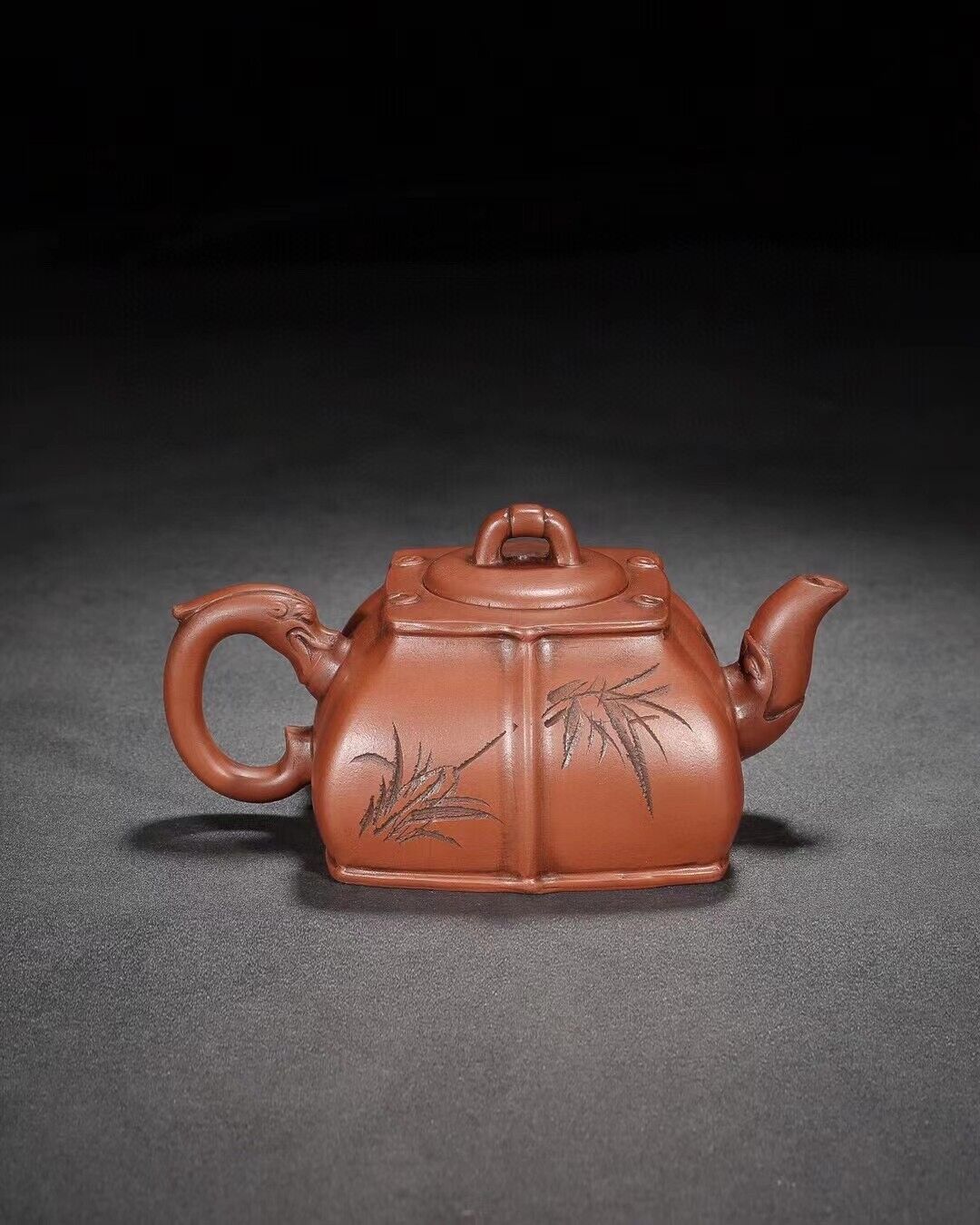 Chinese Yixing Zisha Clay Handmade Exquisite Teapot （四方如意 底款：任淦庭）