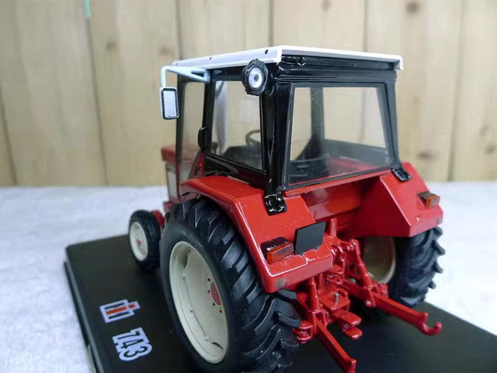 1:32 REP CASE IH 743 2x4 Tractor Farm Vehicle Construction Machine Diecast Model