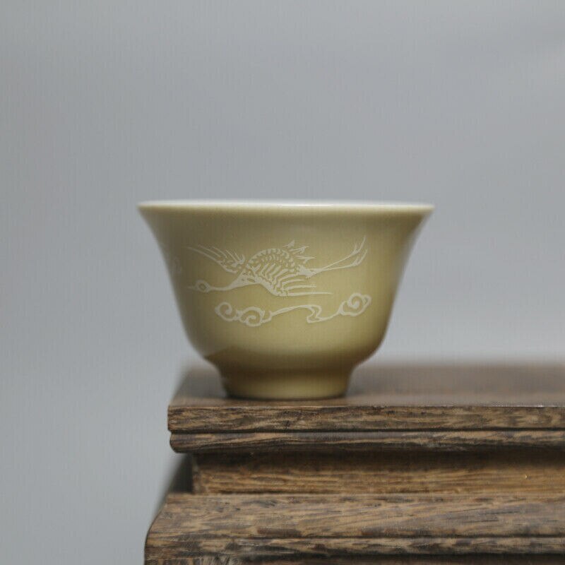 2.6 inch Chinese Jingdezhen Yellow Glaze Porcelain Crane Design Teacup Cup
