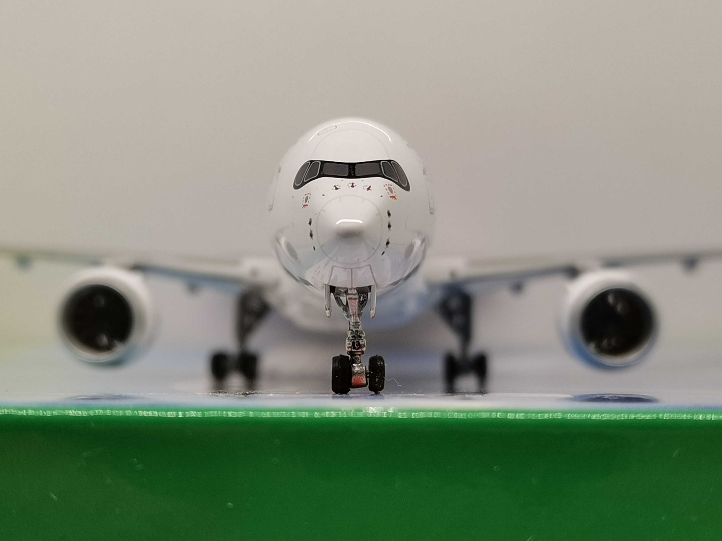 1:400 Phoenix JAPAN AIRLINES A350-900 Airplane Diecast Aircraft Plane Model