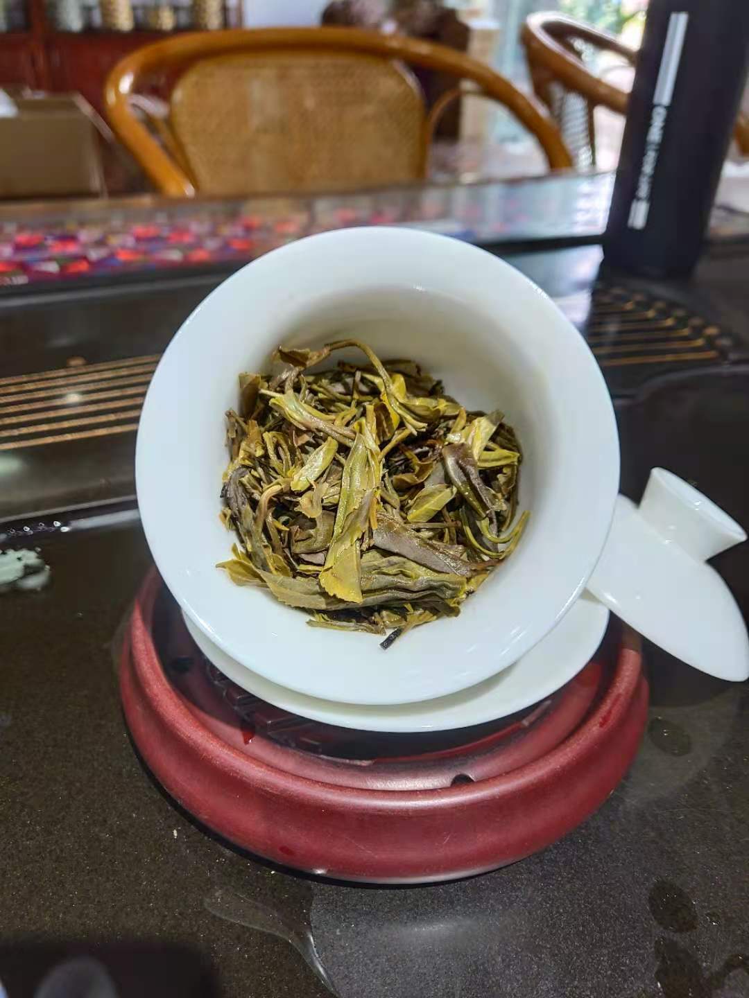 Puerh Tea Iceland Old Tree Tea Pure Material Pressed 357g Puerh Raw Tea Cake
