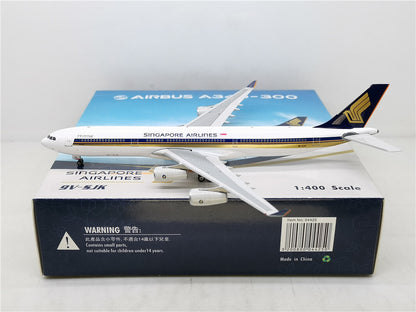 1:400 Phoenix SINGAPORE AIRLINES AIRBUS A340-300 Airplane Diecast Aircraft Model