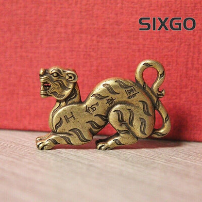 Brass Pure Flat Tiger Figurine Keychain Miniature Tea Pet Ornament Animal Statue