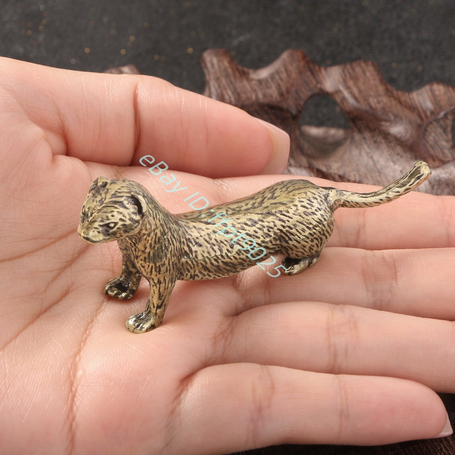 Solid Bronze Decorative Otter Animal Small Statue Tea Pet Table Decor Craft Gift