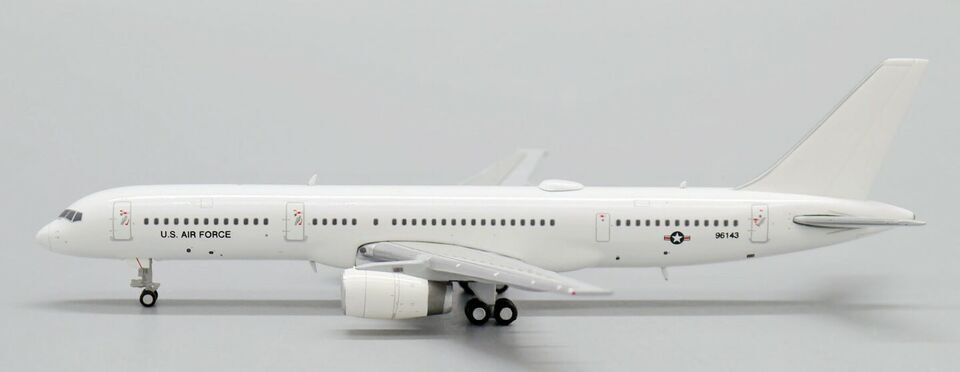 1:400 JC Wings U.S. AIR FORCE C-32B BOEING 757-200 Plane Diecast Aircraft Model