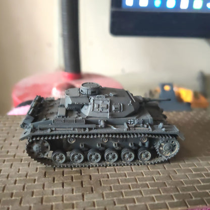 Homemade 1/72 German Late Model IIIF Tank Finished Model Static Ornament Toys