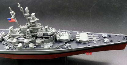 FloZ WWII Battleship USS Massachusetts BB-59 1/1000 diecast Model Ship