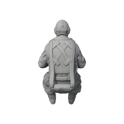SSMODEL SSPR100500A 1/100 German Pilots WWII With AR-196 Aircraft