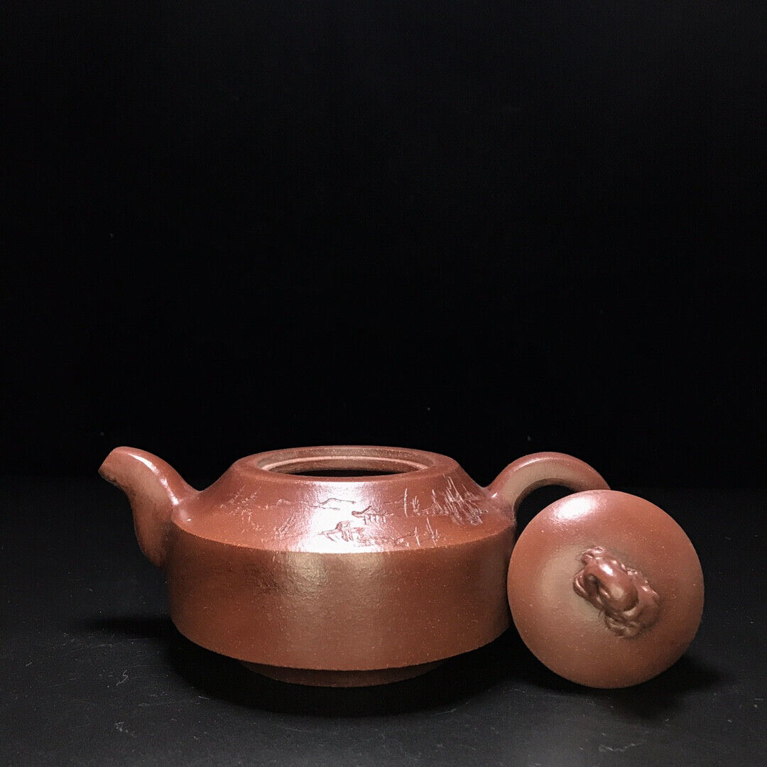 Chinese Yixing Zisha Clay Handmade Exquisite Teapot （扁石 底款：顾景舟）