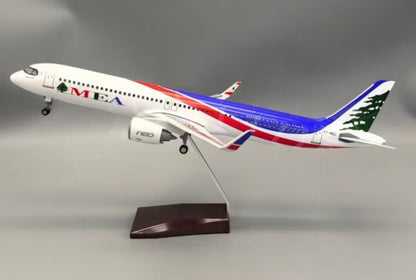 47CM 1:95 MEA AIRBUS A321NEO Passenger Airplane Landing Gear Resin Plane Model