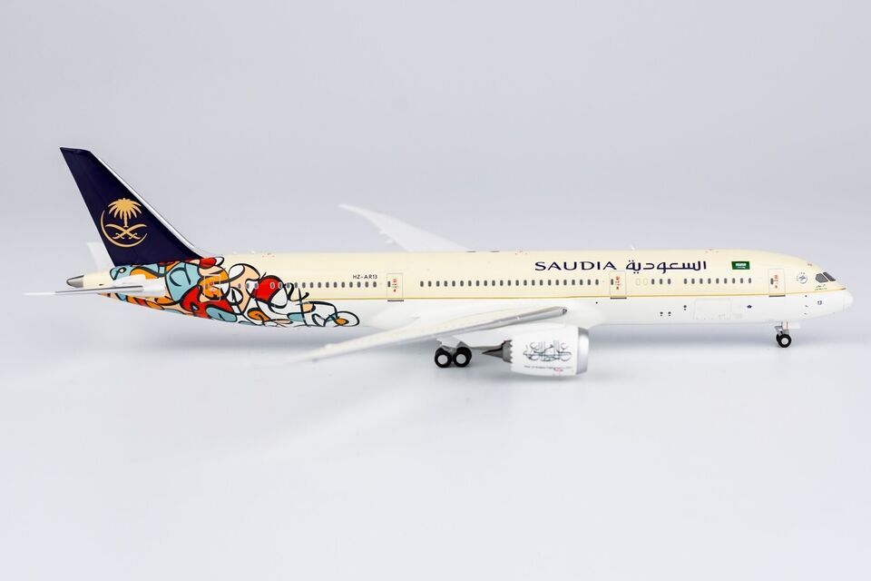 1:400 NG Model SAUDIA BOEING 787-9 Passenger Airplane Diecast Aircraft Model
