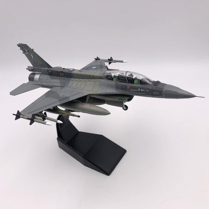 1/72 F16D Fighter Model with 2 Display Stand Collection Souvenir