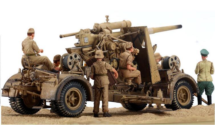 FOV German 88 MM Flak Anti-tank Gun w/ Artillerymen 1/32 DIECAST MODEL FINISHED