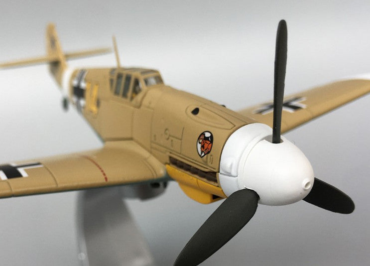 Corgi Messerschmitt BF109G-2 ( Trop ) 1/72 diecast plane model aircraft