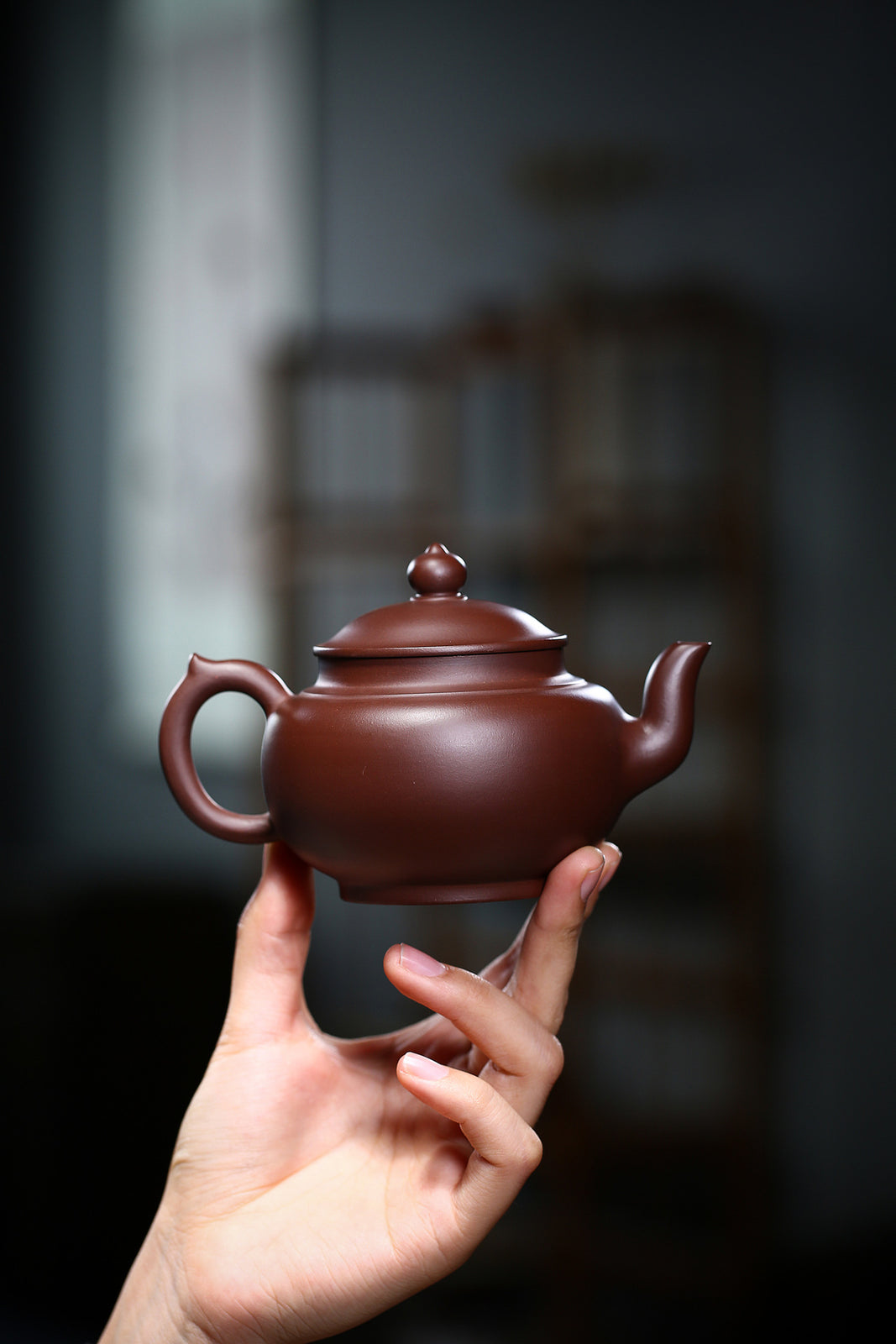 China Yixing Zisha Pottery Purple Zhu Clay Handmade 250cc Mesh Teapot 笑樱