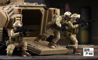 1/72 US Marine Corps 7 Soldier Model
