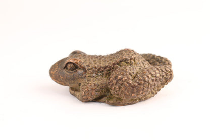 Chinese old bronze hand casting jinchan frog statue collect figure tea pet Art