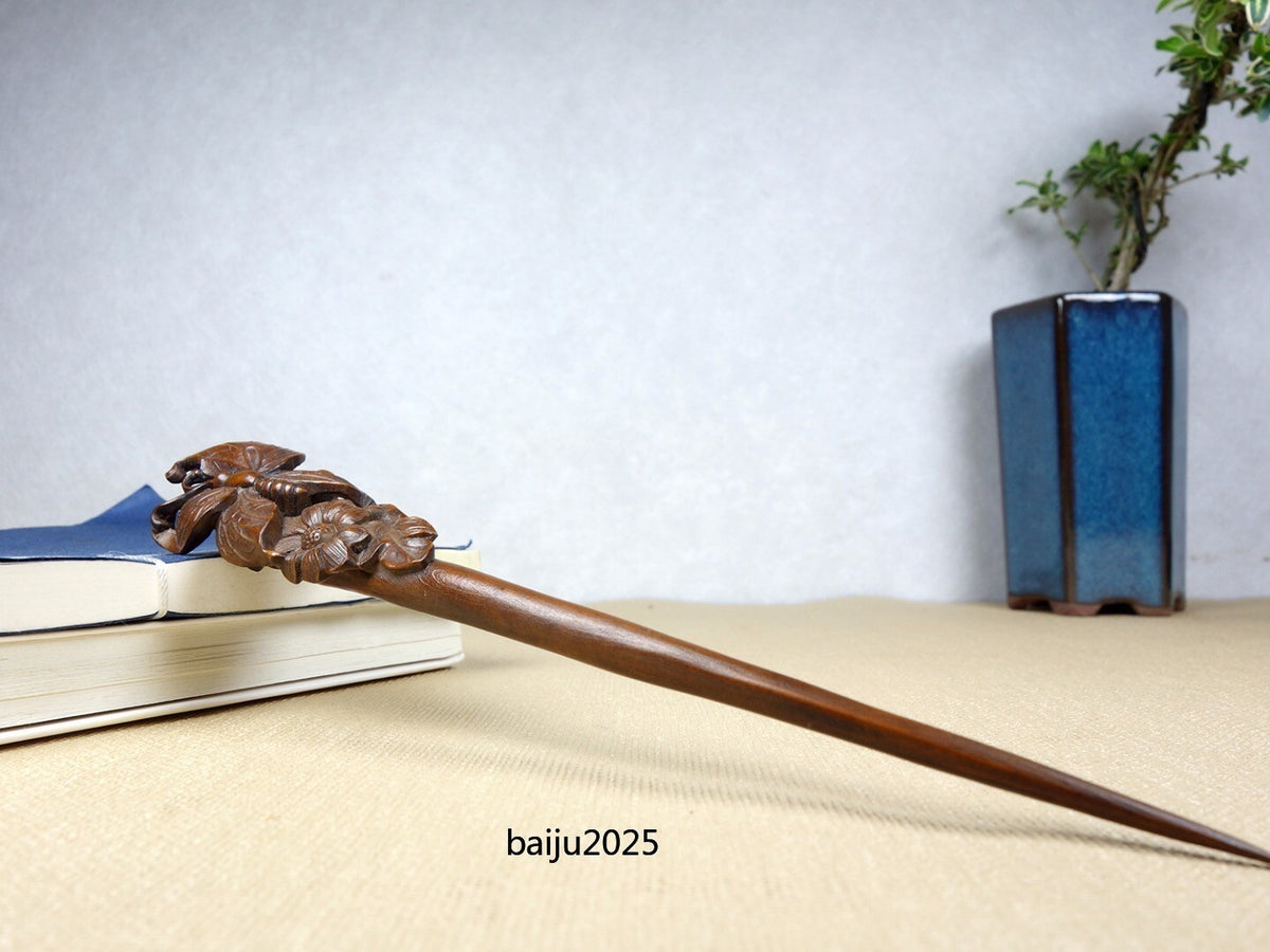 Chinese Antique Boxwood Wooden Carved Butterfly Statue Hairpin Hair Accessories