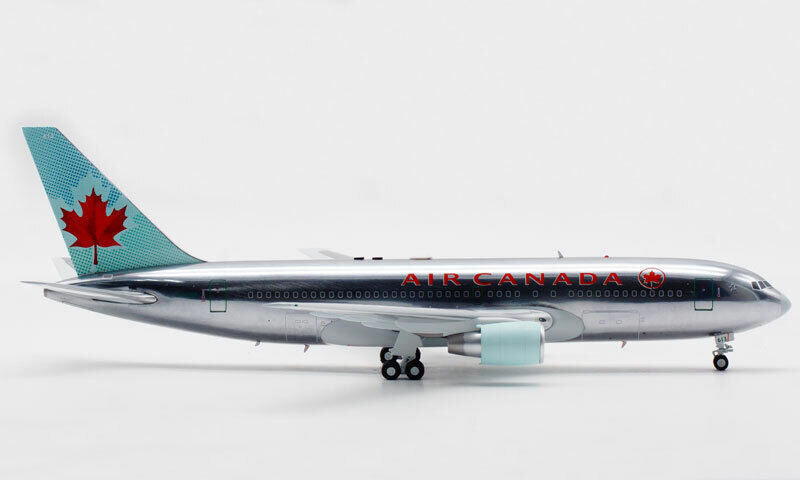 1:200 24CM B-Models AIR CANADA BOEING 767-200ER Passenger Airplane Diecast Model