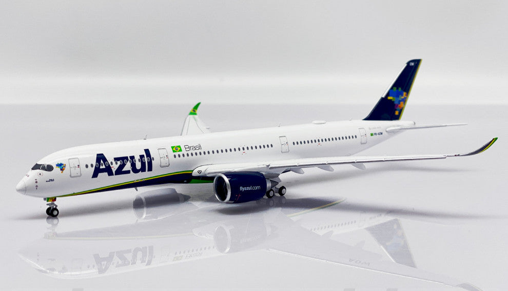 1:400 JC WINGS Azul AIRBUS A350-900 Passenger Airplane Flap Down Diecast Model