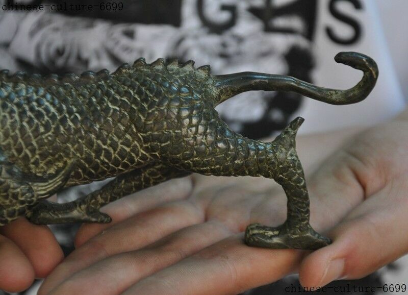 Old China bronze Feng Shui auspicious Dragon Loong Dragons Zodiac animal statue