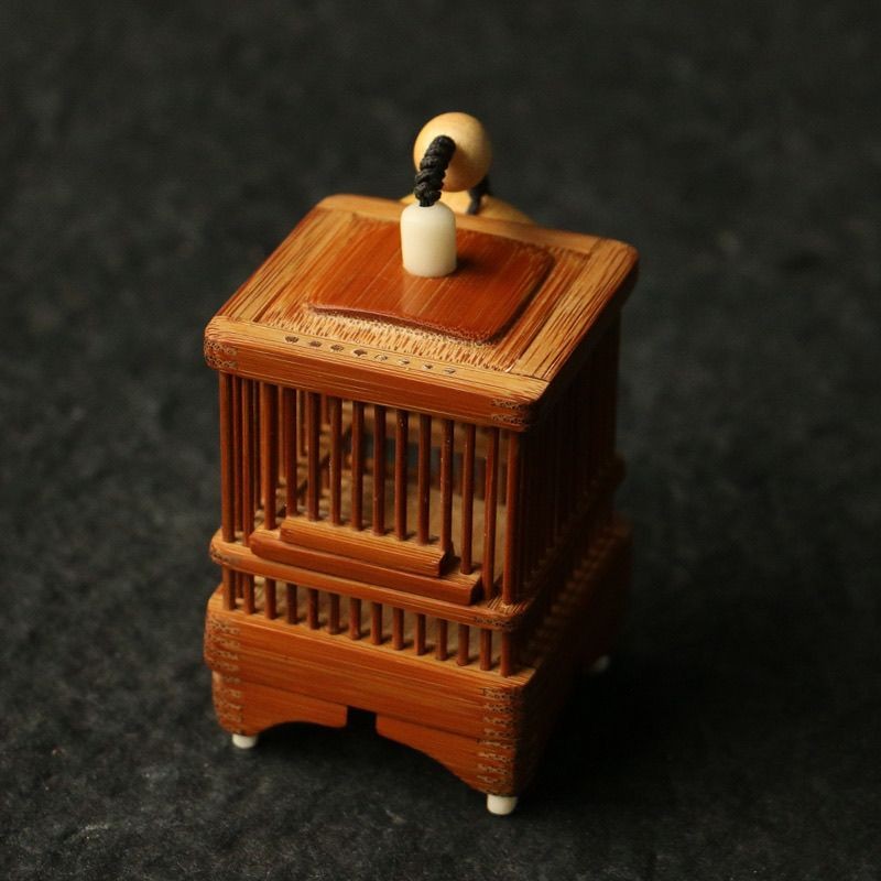 Handmade Bamboo Cricket Cage Square Singing Insect Keeper Chinese Folk Craft