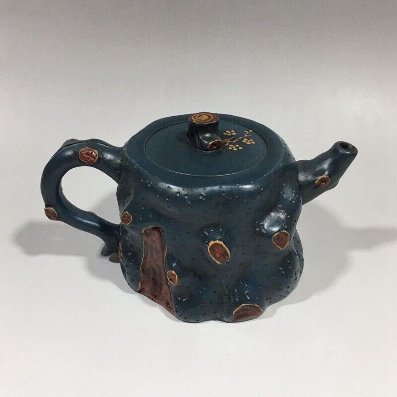 Chinese Yixing Zisha Clay Handmade Exquisite Teapot （树桩紫砂壶 底款：蒋蓉）