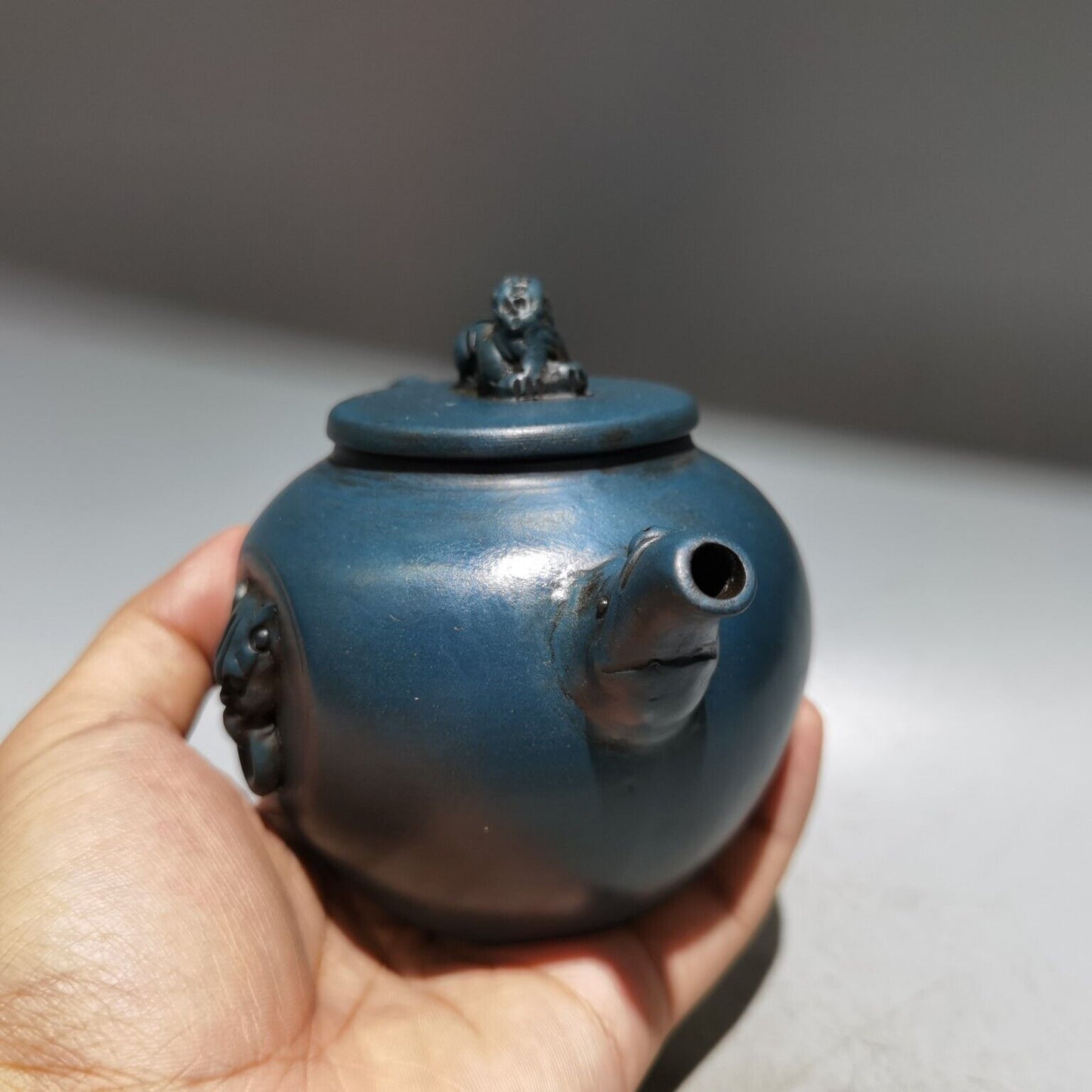 vintage chinese yixing purple clay teapot zisha ceremony carving Collectible art