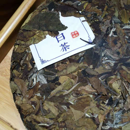 Yunnan Ancient White Tea 357 Grams Seven Cakes White Tea Yunnan Old White Tea