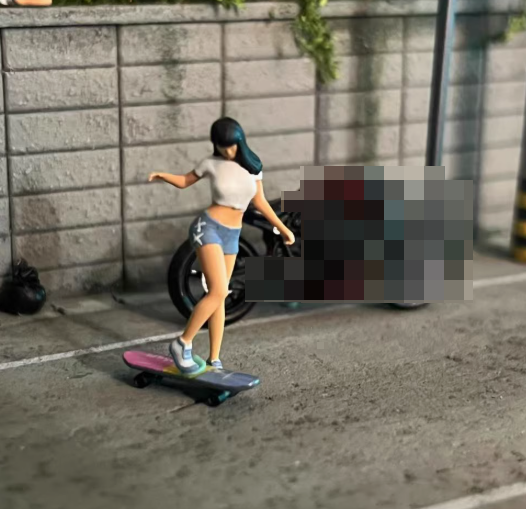 1:64 Scale Diorama Figure Model City Street Stylish Girl Boy Scene Display Model