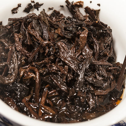 Yunnan Puer Tea Mini Cake Ripe Pu Er Health Care for Weight Loss 200g