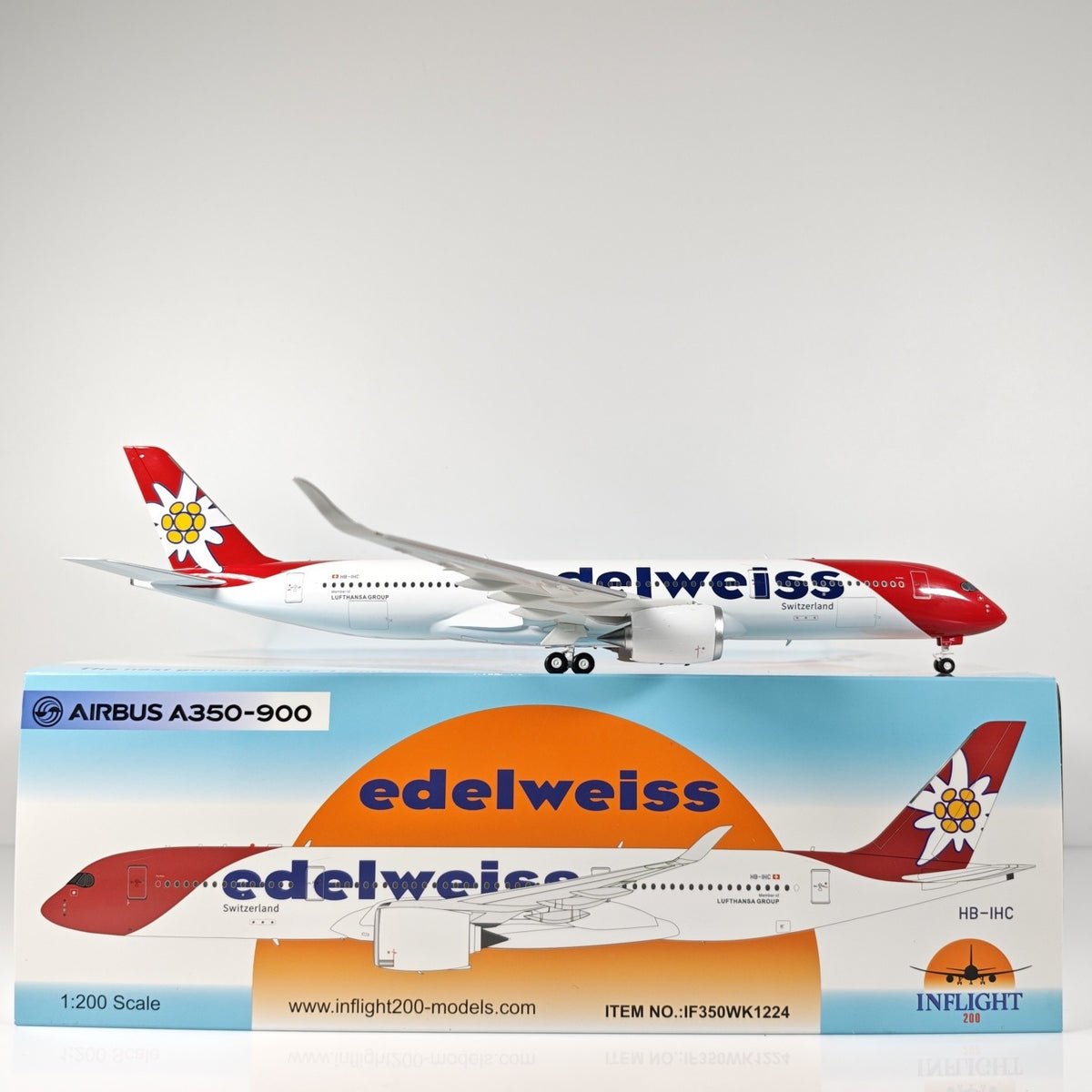 1:200 InFlight edelweiss A350-900 Passenger Airplane Diecast Plane Model
