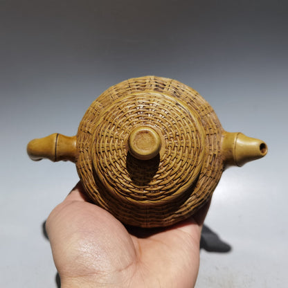 Chinese Yixing Zisha Clay Handmade Exquisite Teapot （竹编壶 底款：瑞新陶艺 )