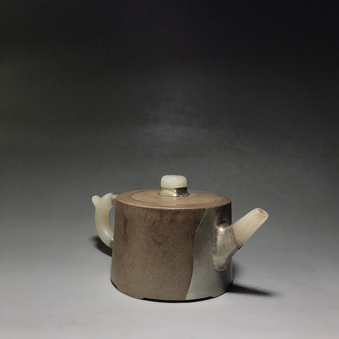 Chinese Yixing Zisha Clay Handmade Exquisite Teapot （镶玉直流壶 底款：吴建强）