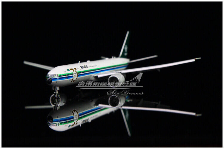 1:400 JC Wings Saudia BOEING 777-300ER Passenger Plane Flap Down Diecast Model