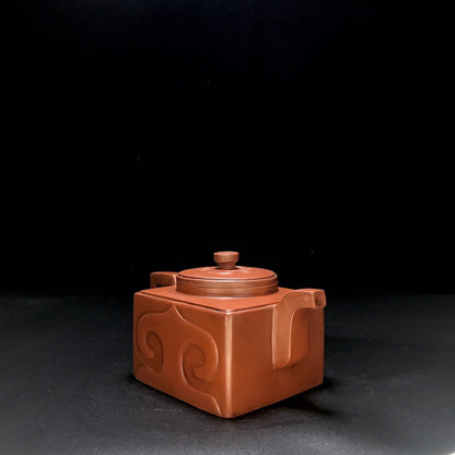 Chinese Yixing Zisha Clay Handmade Exquisite Teapot （四方如意壶 底款：曼唏陶艺）