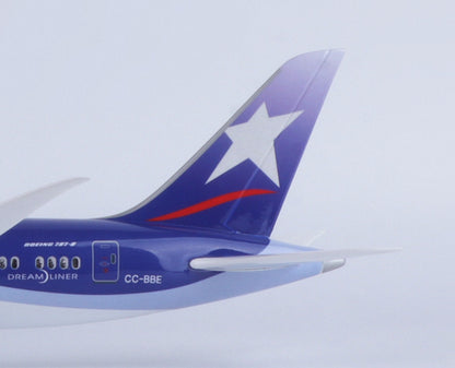 1:130 43CM LAN BOEING 787 Passenger Airplane Landing Gear Resin Aircraft Model