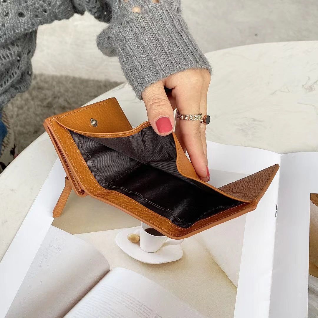 Short Wallets Genuine Leather Trifold Purse Cool Rivet Decorations 9.5*6.5*2.5CM