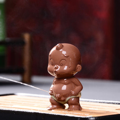 Small Pet Lovely Pee Doll Water Spray Boy Statue Small Home Decoration Tea Pet