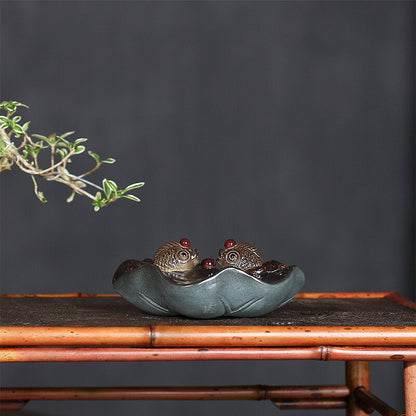 Color Change Tea Pet Yixing Zisha Tea Play Purple Clay Golden Fish on Lotus Leaf