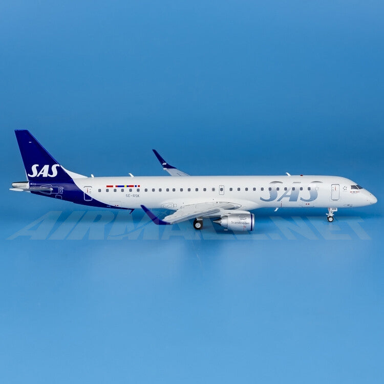 1:200 JC Wings Scandinavian Airlines ERJ-190-200LR Airplane Diecast Model
