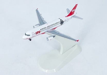 1:500 InFlight LTU AIRBUS A320 Passenger Plane Airplane Diecast Aircraft Model