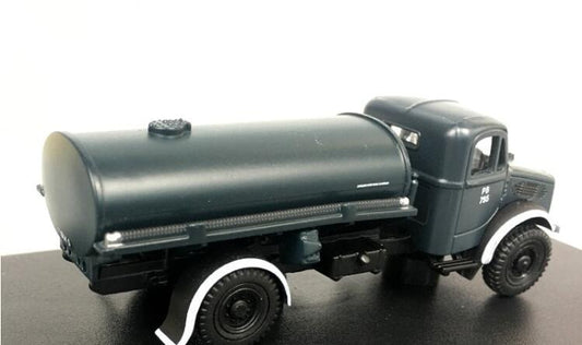 OXFORD Bedford owlc Fuel tank truck 1/76 DIECAST MODEL TRUCK