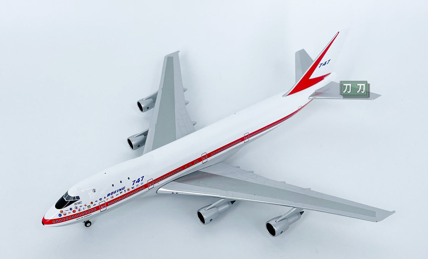 1:400 NG Lite BOEING B747-100 N7470 Passenger Airplane Diecast Model