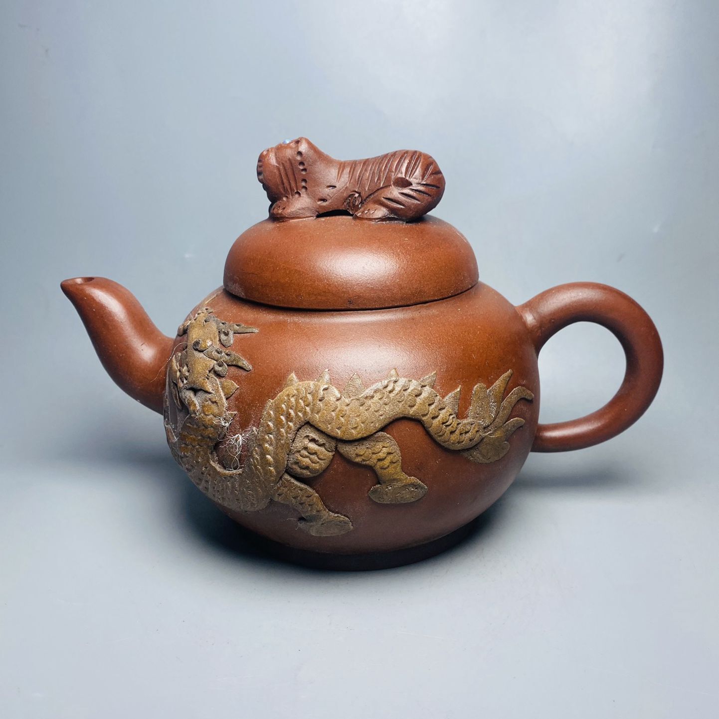 Vintage Chinese Yixing Purple Clay Teapot Zisha Ceramic Carving Dragon Teaware