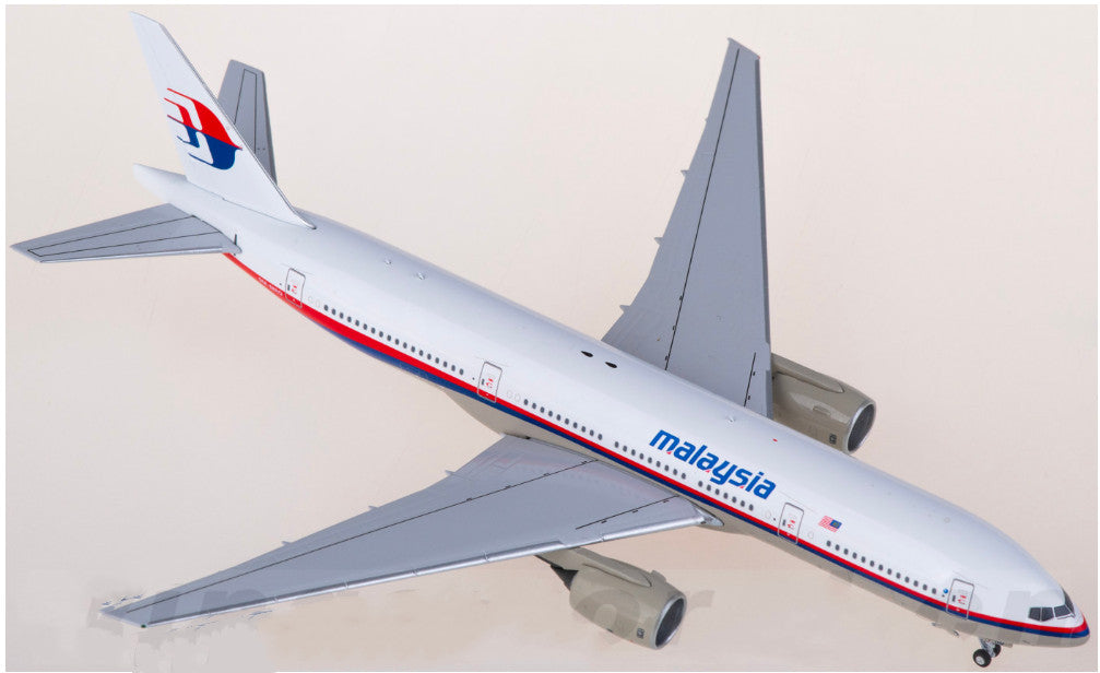 1:400 Bob Models Malaysia Airlines B777-200ER Passenger Airplane Diecast Model