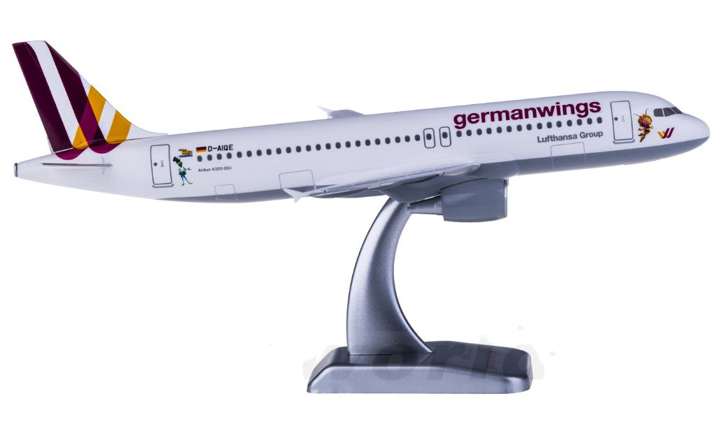 1:200 HOGAN Germanwings AIRBUS A320 Passenger Airplane ABS Plastic Plane Model
